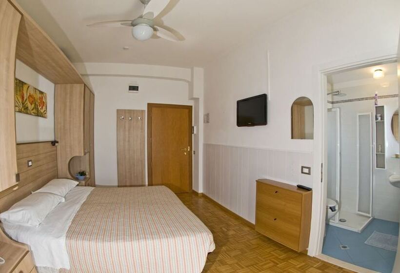 스탠다드 룸, The Donatello Hotel Cesenatico