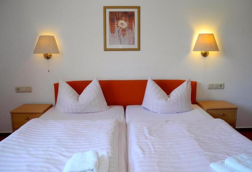 スタンダードルーム, Pension Kühne