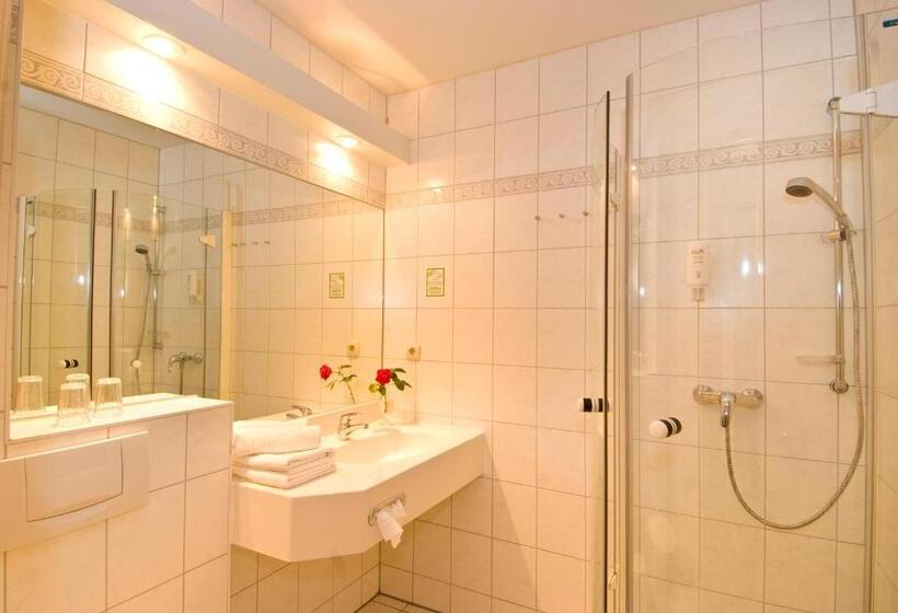 スイート, Pension Kühne