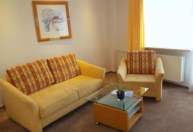 スイート, Frühstückshotel Seemannsbraut Amrum Adults Only Ab 18 Jahre Keine Haustiere
