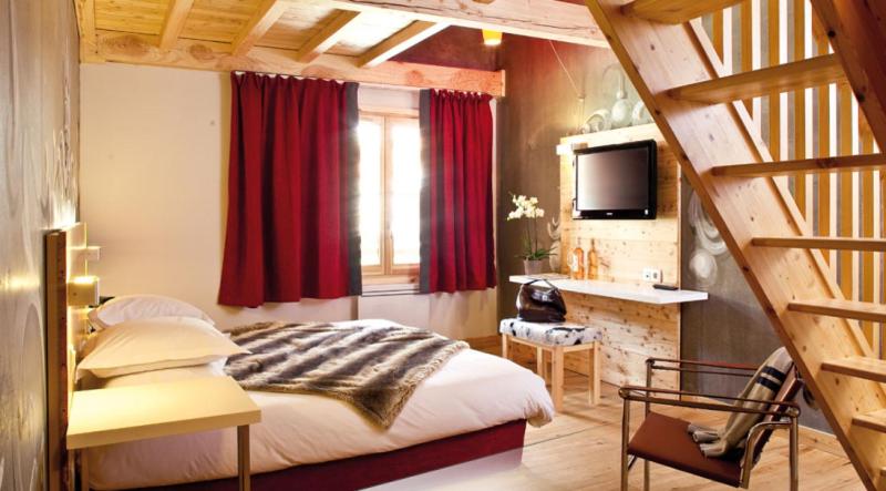 جناح جونيور, Anova Hotel & Spa