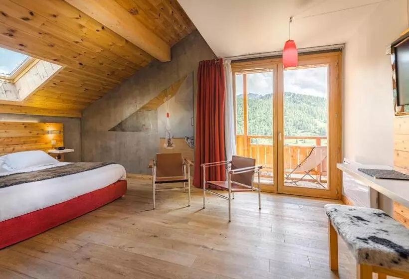 Standard Kolmen Hengen Huone Parveke, Anova Hotel & Spa