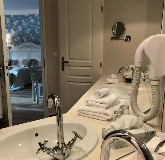 ジュニアスイート, Auberge Du Lac
