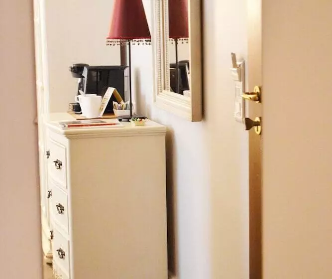 スタンダードルーム, Auberge Du Lac