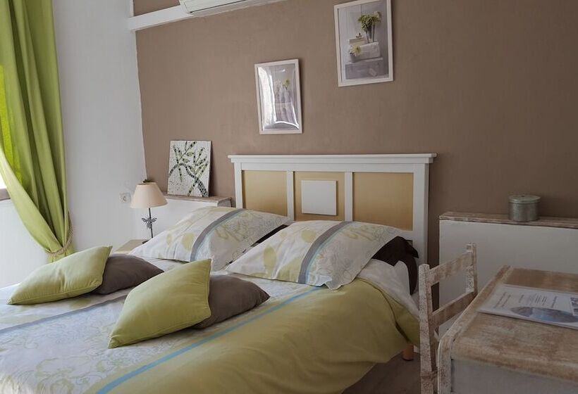 Номер Стандарт, Auberge Provençale