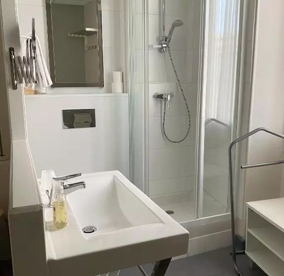 スタンダードシングルルーム, Grand Hôtel De La Poste