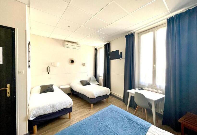 패밀리 룸, Grand Hôtel De La Poste