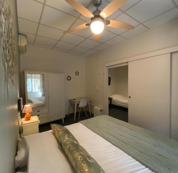 스위트, Grand Hôtel De La Poste