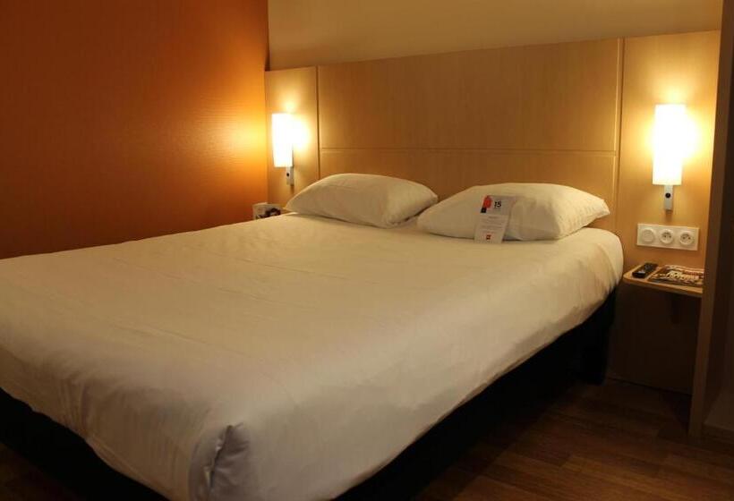 Номер Стандарт, Ibis Dijon Sud