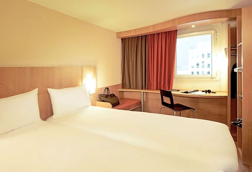 Номер Стандарт Двуспальная Кровать, Ibis Dijon Sud