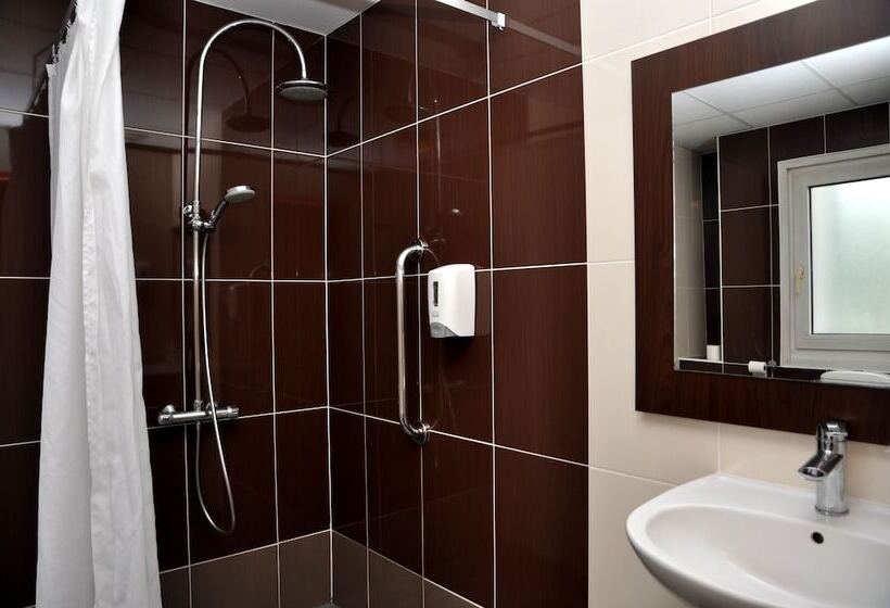 غرفة عائلية, Inn Design Resto Novo Amiens