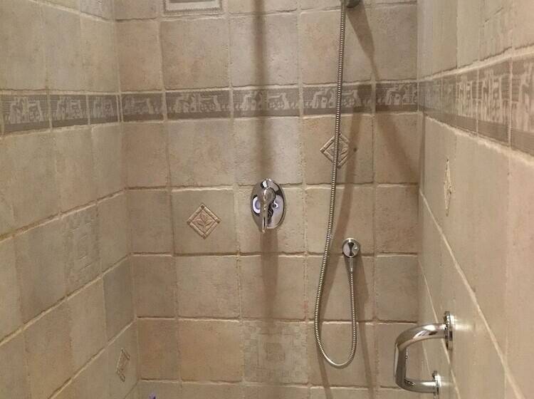 غرفة قياسية, L étape Provencale