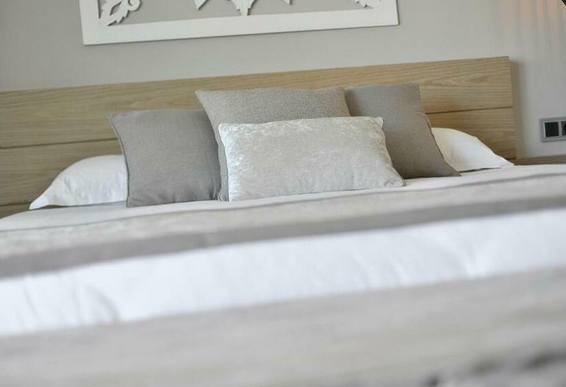 수피리어 룸, Le Spinaker