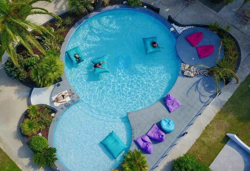 스탠다드 룸 킹사이즈 침대, Le Spinaker