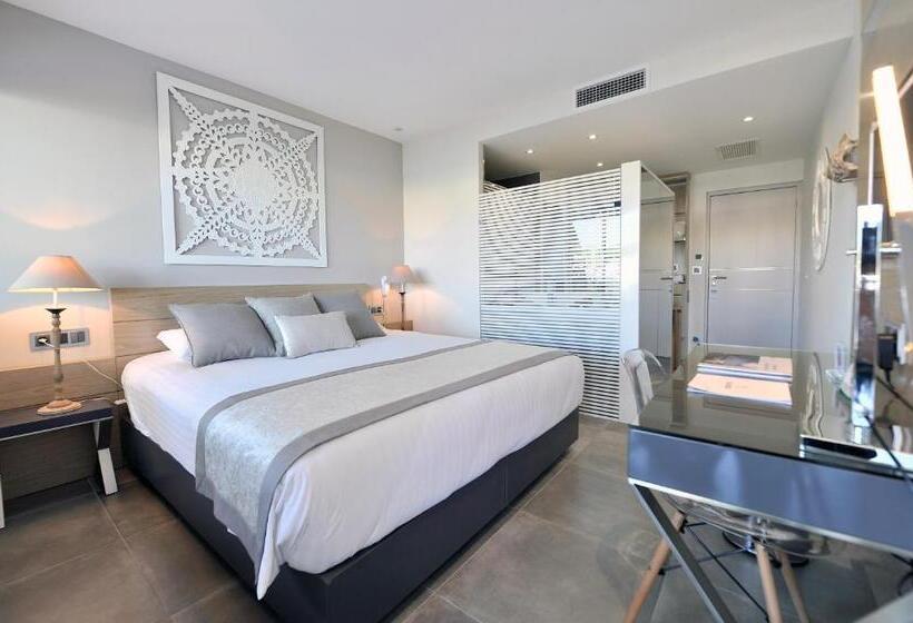 스탠다드 룸, Le Spinaker