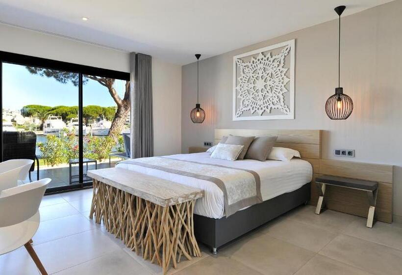 디럭스 주니어 스위트, Le Spinaker