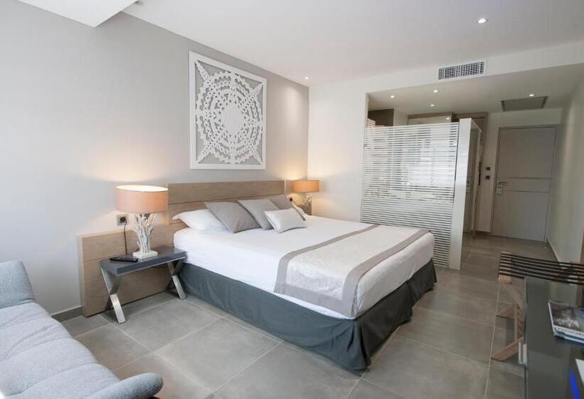 디럭스 주니어 스위트, Le Spinaker