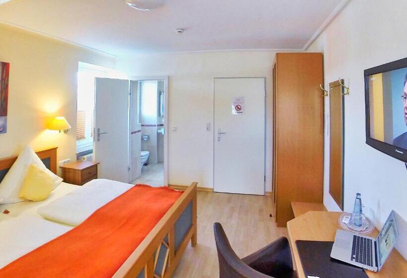 스탠다드 룸, Maurer