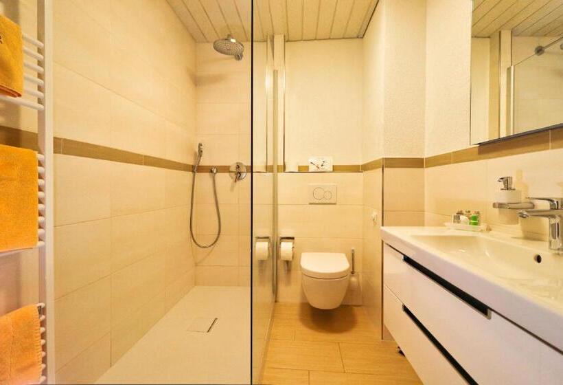 침실 1개 발코니 아파트, Maurer