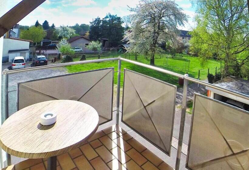 발코니 스탠다드 싱글 룸, Maurer