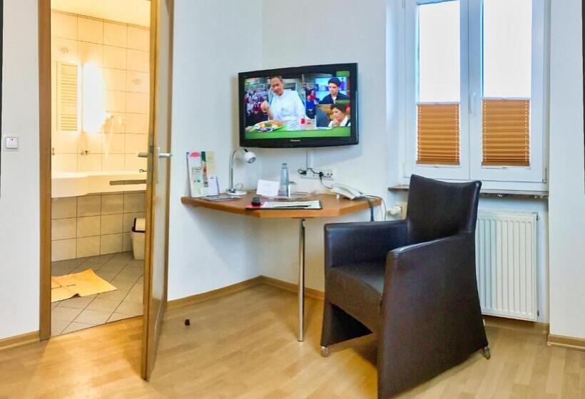 발코니 스탠다드 싱글 룸, Maurer