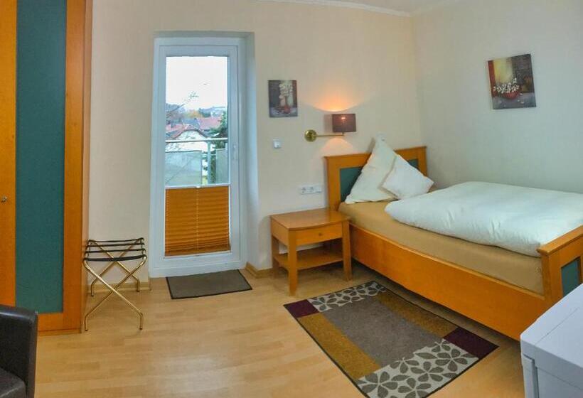 발코니 스탠다드 싱글 룸, Maurer