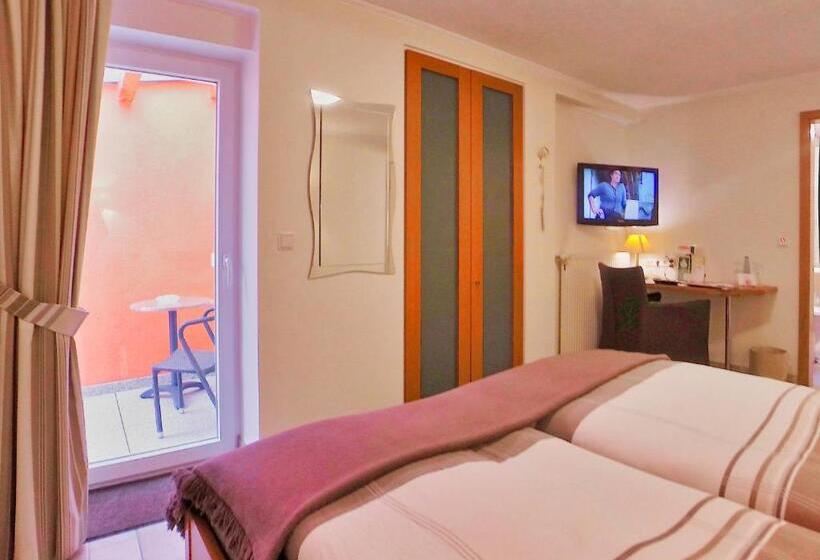 스탠다드 발코니 룸, Maurer