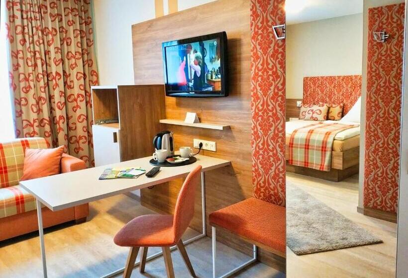 디럭스 룸, Maurer