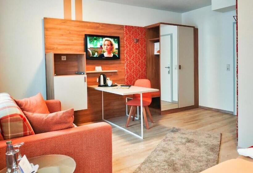 디럭스 룸, Maurer