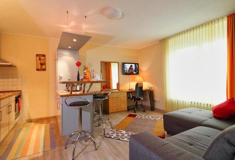 침실 1개 아파트, Maurer