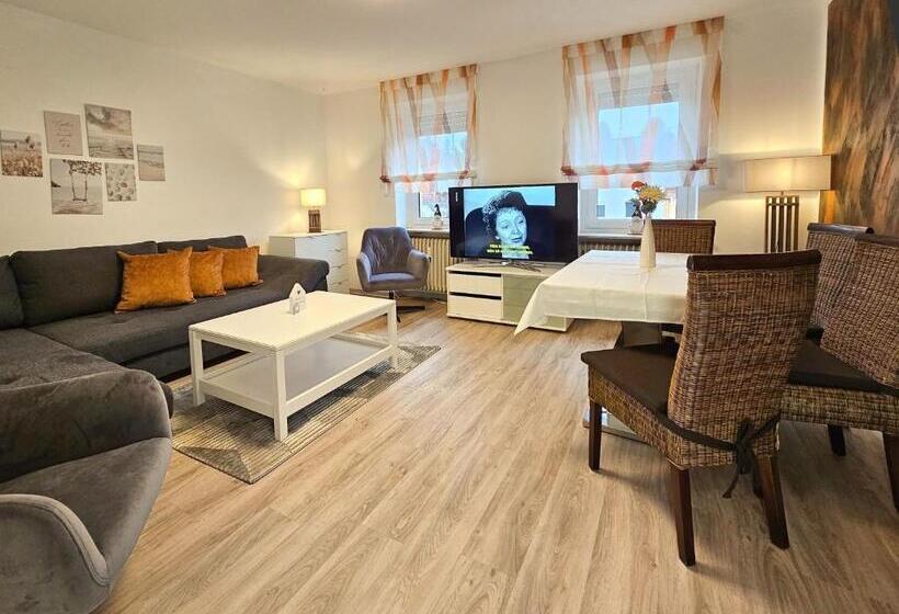 침실 3개 아파트, Maurer