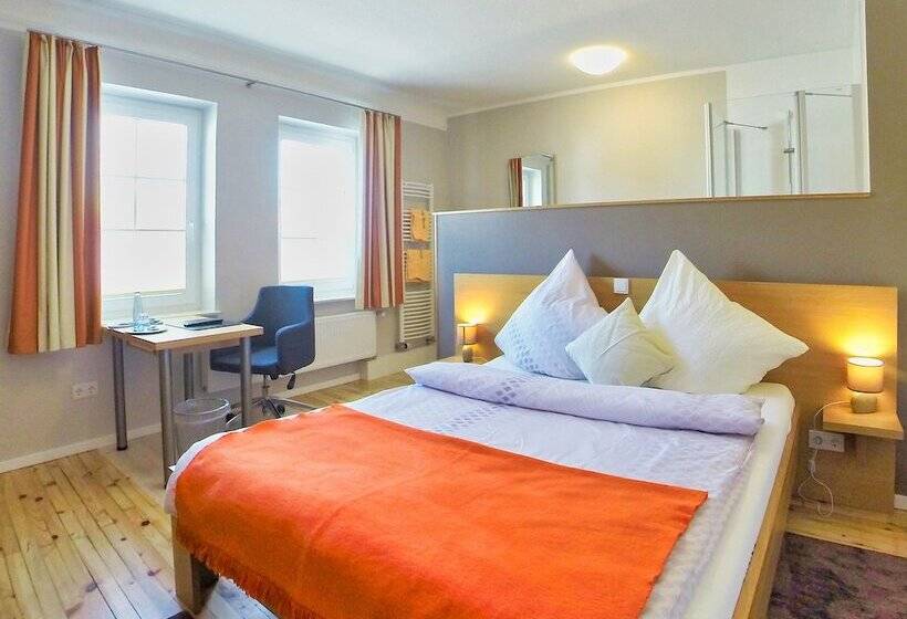 싱글 디럭스 룸, Maurer