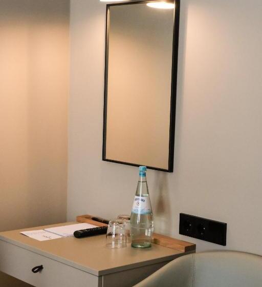 سوییت جونیور با بالکن, Mimosa