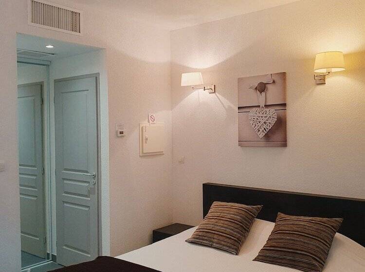 חדר סטנדרט, Patio De Violette