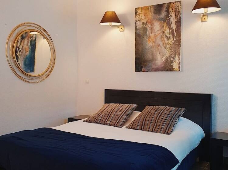 חדר סטנדרט, Patio De Violette