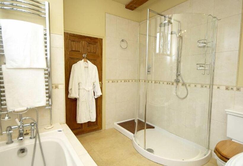 غرفة قياسية سرير كينج, The Farmhouse At Redcoats