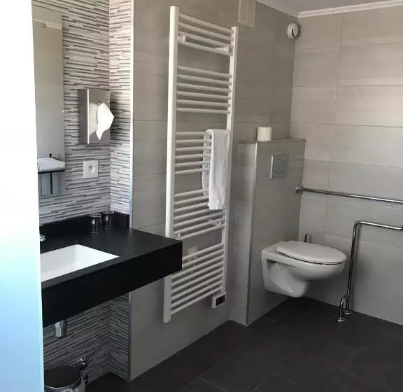 Deluxe Room with Balcony, Logis Hotel Restaurant Planes
