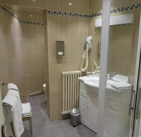 Family Junior Suite, Logis Hotel Restaurant Planes