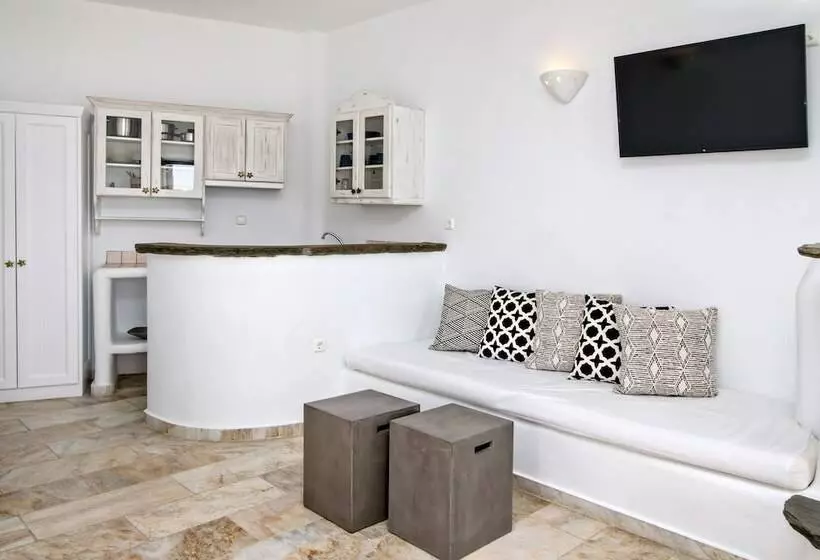سوییت با چشم‌انداز دریا, Onar Hotel And Suites