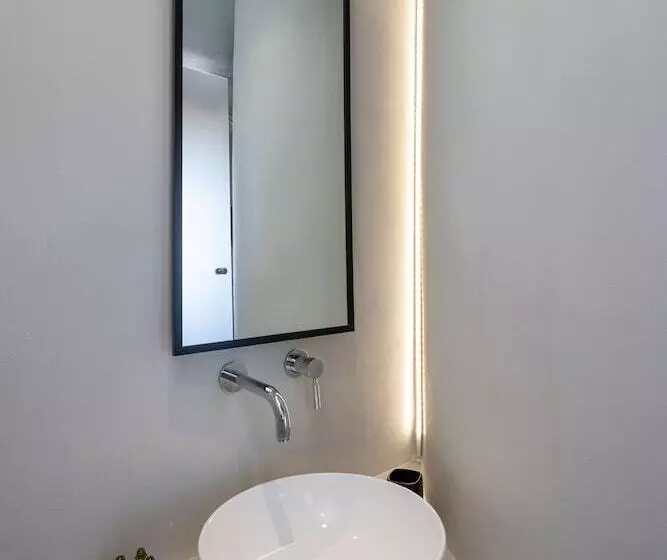 Deluxe Suite Sea View, Onar Hotel And Suites