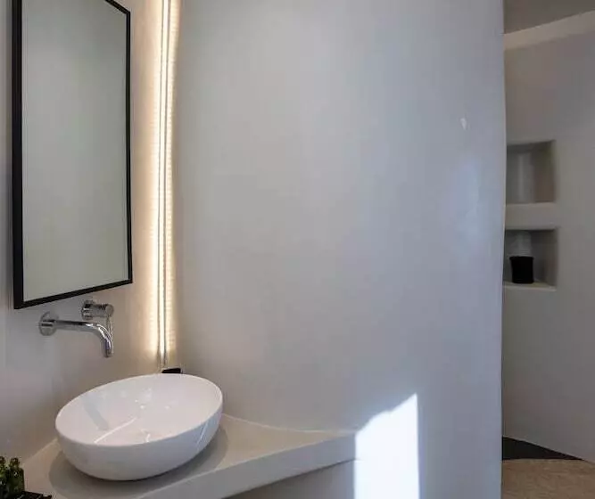 Deluxe Suite Sea View, Onar Hotel And Suites