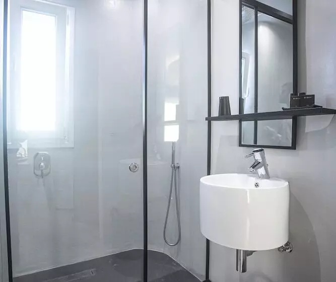 Deluxe Suite Sea View, Onar Hotel And Suites