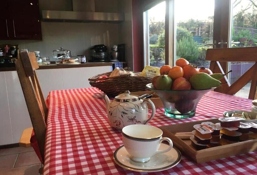 Номер Стандарт, Glan Llyn Farm House