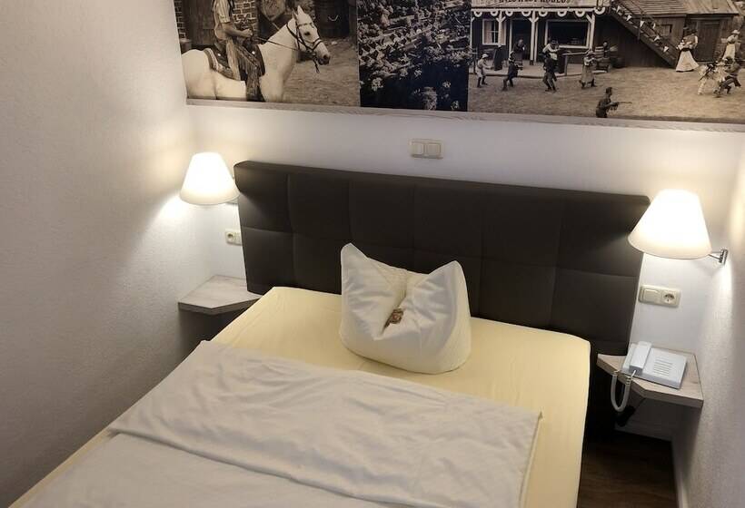 חדר סטנדרט יחיד, Residence