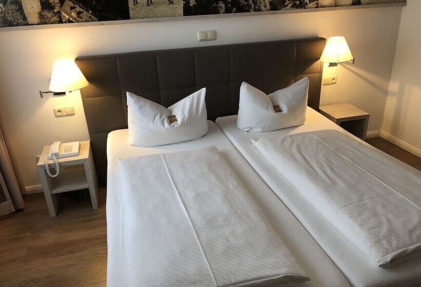 חדר סטנדרט, Residence