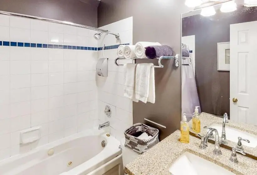 スタンダードスタジオ, Condo 612 At North Creek Resort