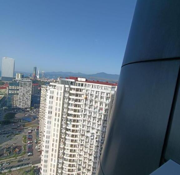 استودیو استاندارد با بالکن, Alliance Palace