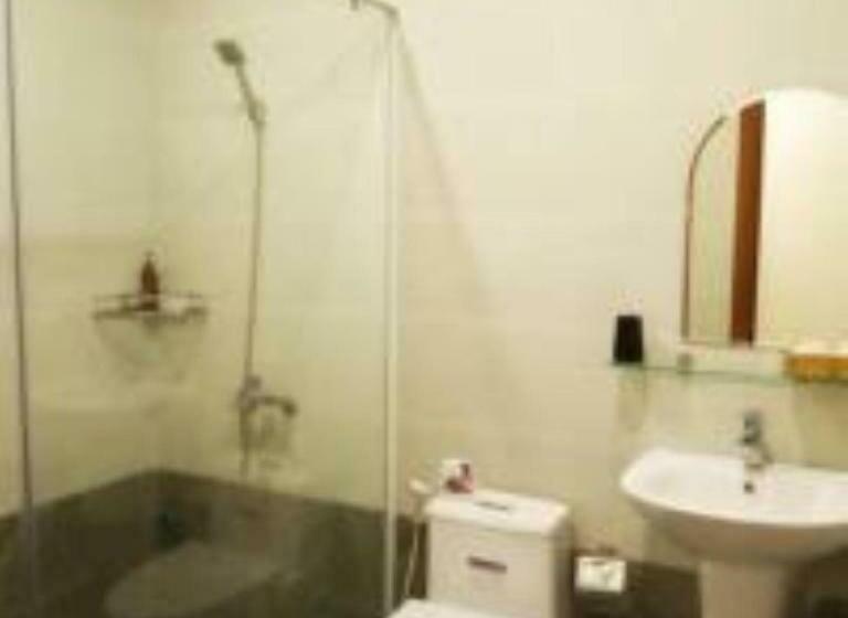 اتاق استاندارد چهار تخته با چشمانداز دریا, Phố Biển