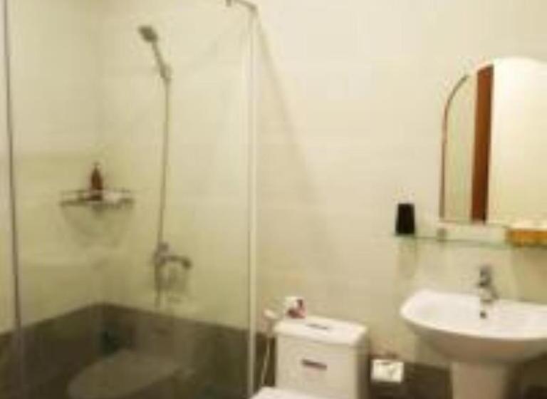 اتاق استاندارد با تخت بزرگ, Phố Biển