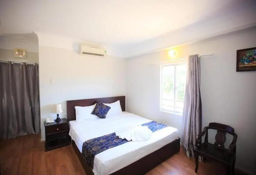 اتاق لوکس با تخت بزرگ, Phố Biển